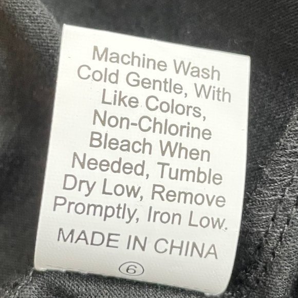 Black Tee with Flowy Sleeves - Picture 7 of 8